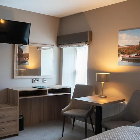 Castle Varagh & Bar Ξενοδοχείο