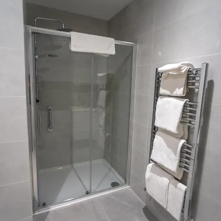 Castle Varagh & Bar Ξενοδοχείο Castlepollard