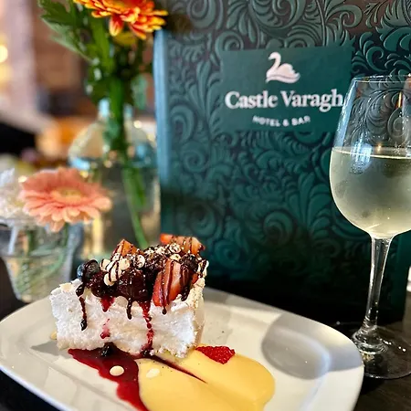 Castle Varagh & Bar * Castlepollard