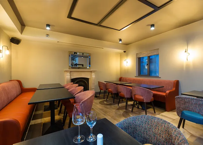 Castle Varagh & Bar Castlepollard