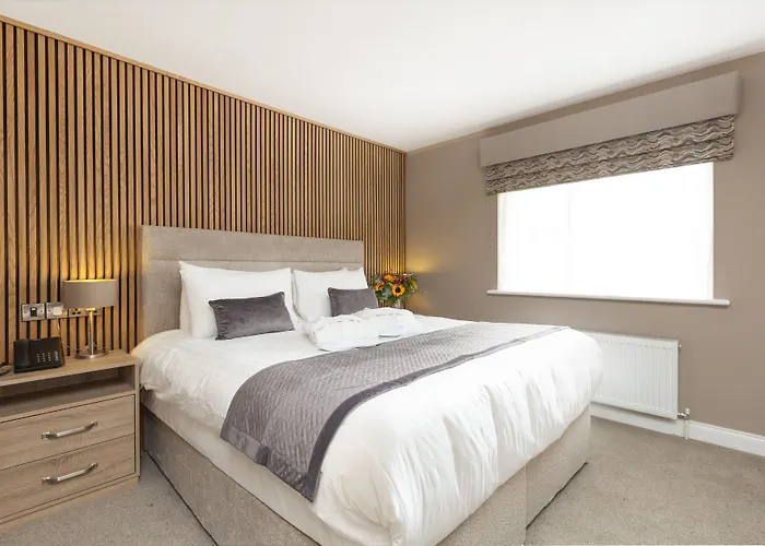 Отель Castle Varagh & Bar Castlepollard